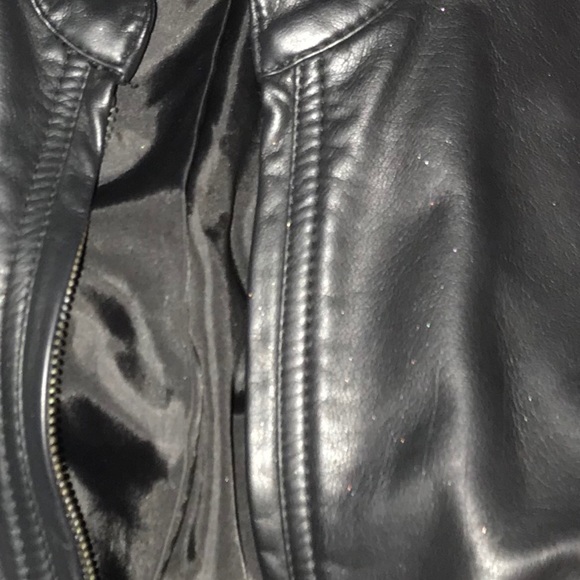 Black jacket - Picture 4 of 5